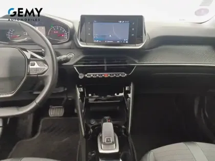 Photo 16 Peugeot 2008  PureTech 130 S&S EAT8