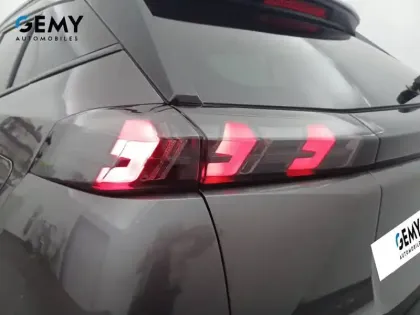 Photo 20 Peugeot 2008  PureTech 130 S&S EAT8