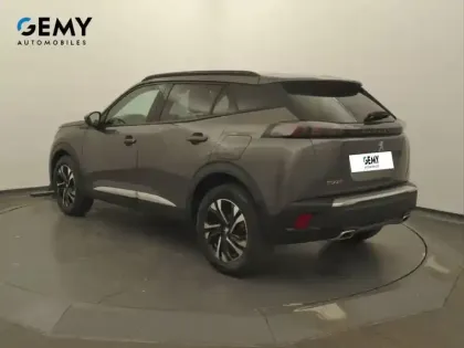 Photo 6 Peugeot 2008  PureTech 130 S&S EAT8