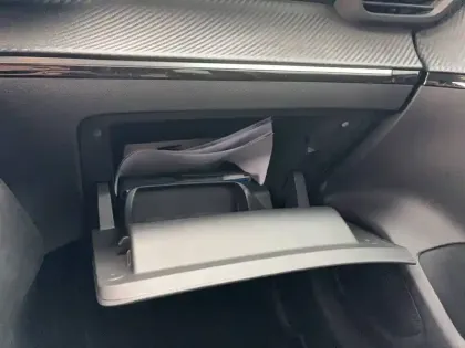 Photo 28 Peugeot 208  PureTech 100 S&S EAT8