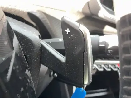 Photo 15 Peugeot 208  PureTech 100 S&S EAT8