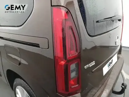 Photo 16 Opel Combo  Life L1H1 1.5 Diesel 130 ch Start/Stop