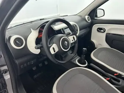 Photo 18 Renault Twingo  III SCe 65