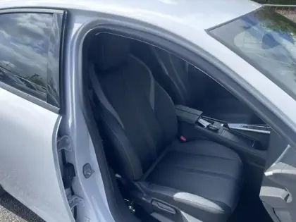 Photo 16 Peugeot 308 Gén. III Ph1 Allure 5