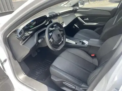 Photo 8 Peugeot 308 Gén. III Ph1 Allure 5