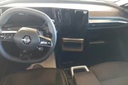 Photo 8 Renault Megane  E-Tech 220 ch autonomie confort GSR2