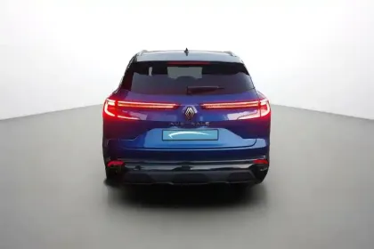 Photo 4 Renault Austral  E-Tech full hybrid 200 GSR2