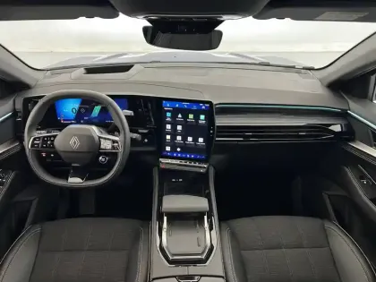 Photo 35 Renault Austral  E-Tech full hybrid 200 GSR2