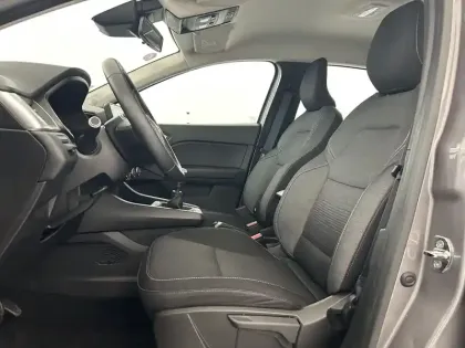 Photo 17 Renault Captur  TCe 100