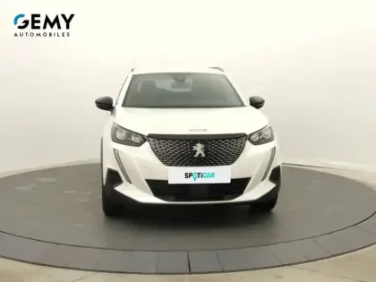 Photo 17 Peugeot 2008  PureTech 130 S&S EAT8