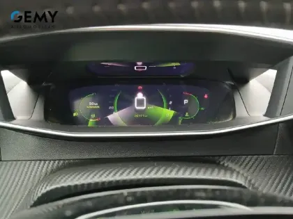 Photo 31 Peugeot 2008  PureTech 130 S&S EAT8