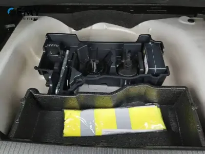 Photo 36 Peugeot 2008  PureTech 130 S&S EAT8