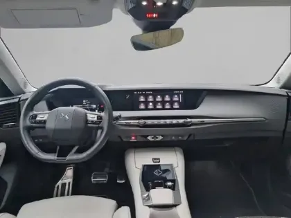 Photo 7 DS DS 4  Hybride E-Tense 225 EAT8