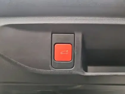 Photo 14 DS DS 4  Hybride E-Tense 225 EAT8