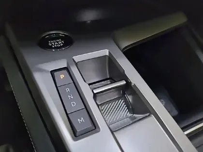 Photo 34 Peugeot 308  Hybrid 145 e-DCS6