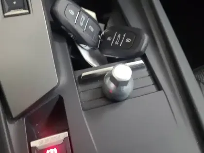 Photo 19 Peugeot 308  Hybrid 145 e-DCS6