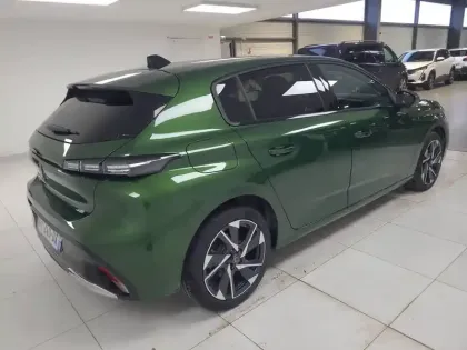 Photo 4 Peugeot 308  Hybrid 145 e-DCS6