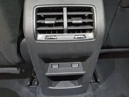 Photo 50 Peugeot 308  Hybrid 145 e-DCS6