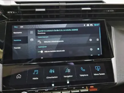 Photo 41 Peugeot 308  Hybrid 145 e-DCS6