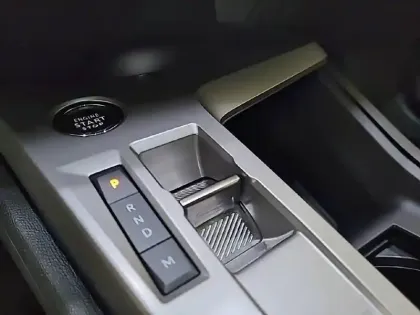 Photo 13 Peugeot 308  BlueHDi 130ch S&S EAT8