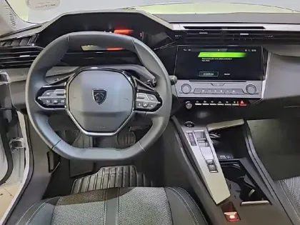 Photo 7 Peugeot 308  BlueHDi 130ch S&S EAT8