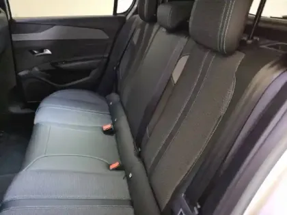 Photo 11 Peugeot 308  BlueHDi 130ch S&S EAT8