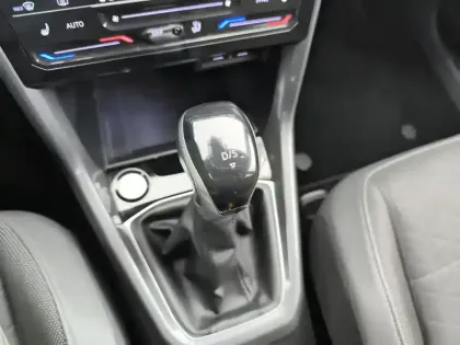 Photo 46 Volkswagen T-cross  1.0 TSI 110 Start/Stop DSG7