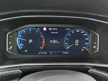 Photo 35 Volkswagen T-cross  1.0 TSI 110 Start/Stop DSG7