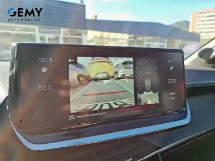 Photo 12 Peugeot 208  PureTech 130 S&S EAT8