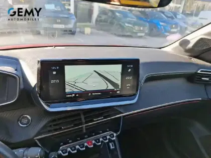 Photo 14 Peugeot 208  PureTech 130 S&S EAT8