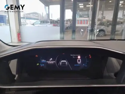 Photo 11 Peugeot 208  PureTech 100 S&S BVM6