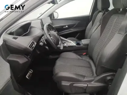 Photo 8 Peugeot 3008  Hybrid 225 e-EAT8