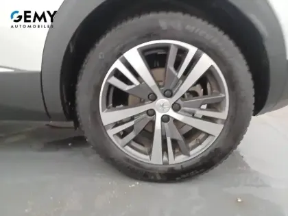 Photo 10 Peugeot 3008  Hybrid 225 e-EAT8