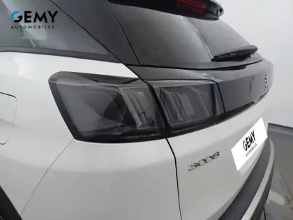 Photo 16 Peugeot 3008  Hybrid 225 e-EAT8