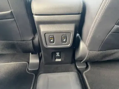 Photo 14 Mitsubishi Eclipse Cross  2.4 MIVEC PHEV Twin Motor 4WD