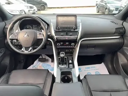 Photo 4 Mitsubishi Eclipse Cross  2.4 MIVEC PHEV Twin Motor 4WD