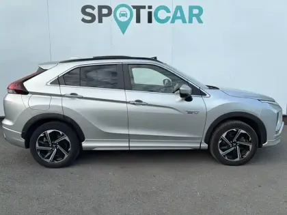 Photo 33 Mitsubishi Eclipse Cross  2.4 MIVEC PHEV Twin Motor 4WD