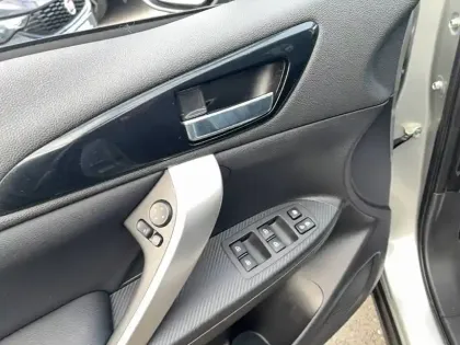 Photo 21 Mitsubishi Eclipse Cross  2.4 MIVEC PHEV Twin Motor 4WD