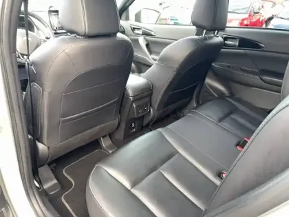 Photo 11 Mitsubishi Eclipse Cross  2.4 MIVEC PHEV Twin Motor 4WD