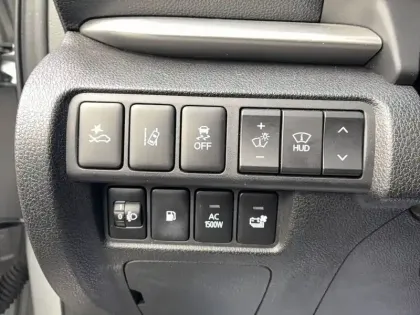 Photo 22 Mitsubishi Eclipse Cross  2.4 MIVEC PHEV Twin Motor 4WD