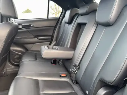 Photo 13 Mitsubishi Eclipse Cross  2.4 MIVEC PHEV Twin Motor 4WD