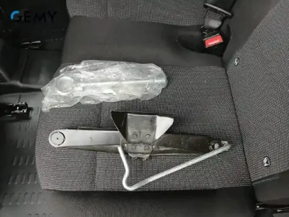 Photo 44 Peugeot Partner Gén. III Ph1 NG Base 3