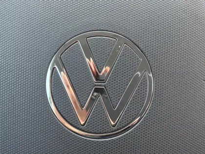 Photo 32 Volkswagen Taigo  1.0 TSI 116 DSG7