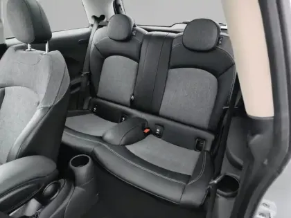 Photo 9 Mini Mini Hatch 3 Portes One 102 ch BVA6