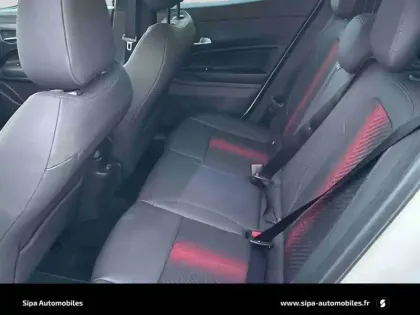 Photo 20 Alfa Romeo Junior  1.2 Ibrida 136 ch eDCT6