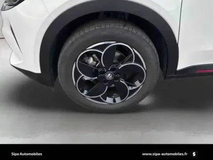 Photo 10 Alfa Romeo Junior  1.2 Ibrida 136 ch eDCT6