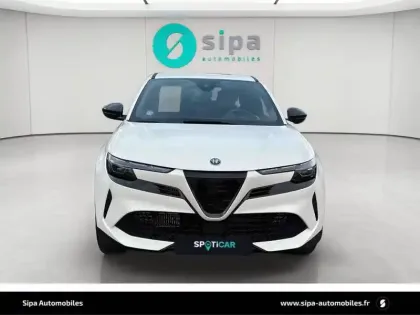 Photo 9 Alfa Romeo Junior  1.2 Ibrida 136 ch eDCT6