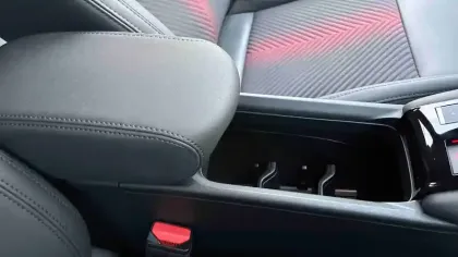 Photo 30 Alfa Romeo Junior  1.2 Ibrida 136 ch eDCT6