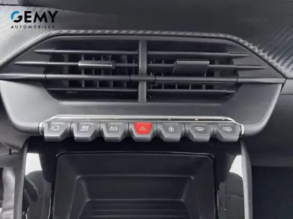 Photo 13 Peugeot 208  PureTech 75 S&S BVM5