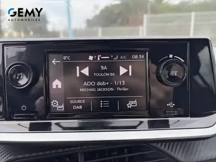 Photo 12 Peugeot 208  PureTech 75 S&S BVM5